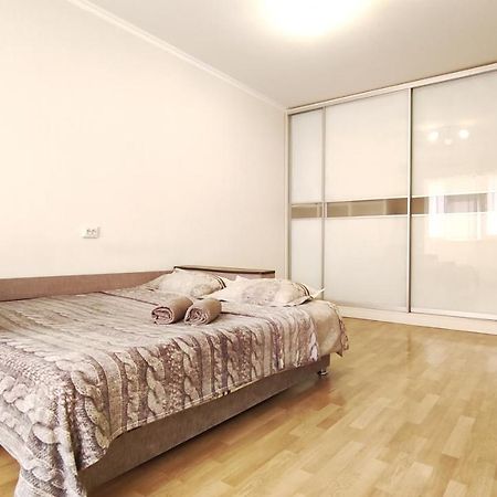 Олександрійський Бульвар 125 Cityrooms Bila Cerkva Esterno foto